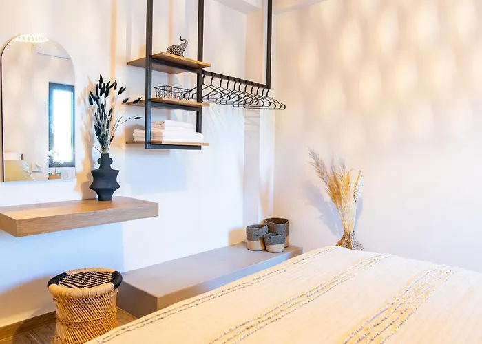 Mykosvilla With Private Pool *